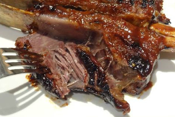 Slow Cooker Barbequed Beef Ribs