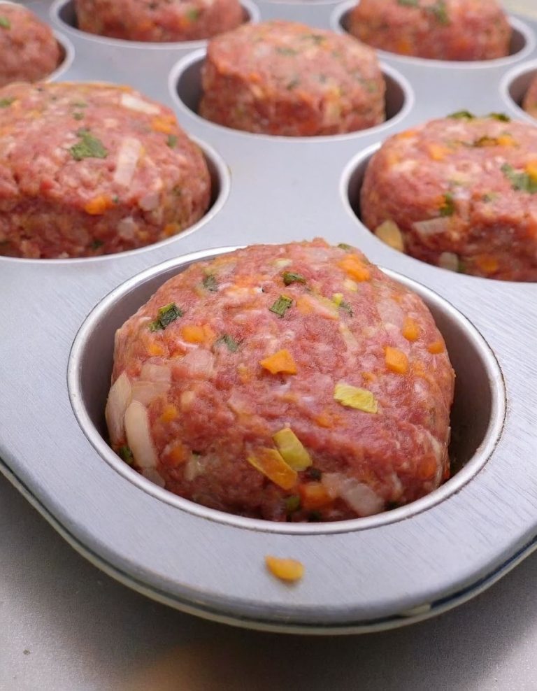 MAKE MEATLOAF IN A MUFFIN PAN