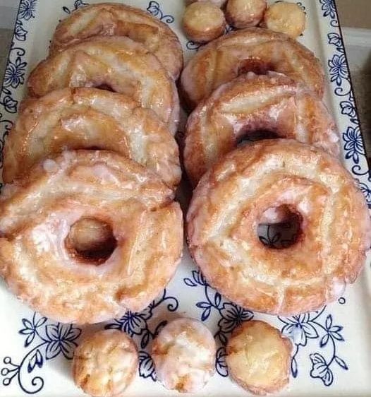 Old-Fashioned Sour Cream Cake Donuts Recipe