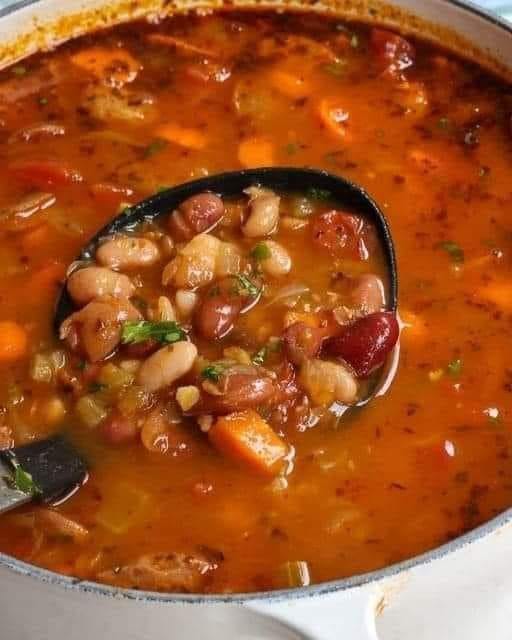 15 Bean Soup Recipe – Hearty and Delicious